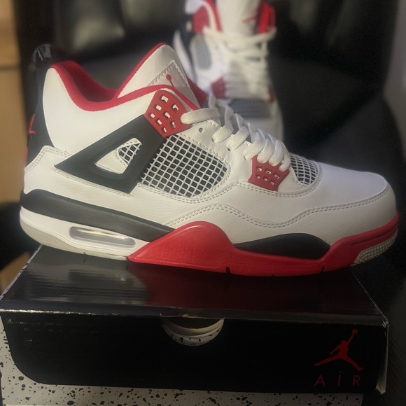AIR JORDAN 4 RETRO (FLAME RED) SIZE 11 MEN BRAND NEW - Picture 4 of 4